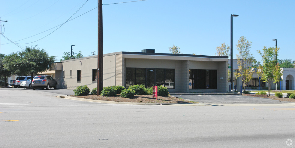 Primary Photo Of 1200-1210 12th St, Cayce Office For Sale