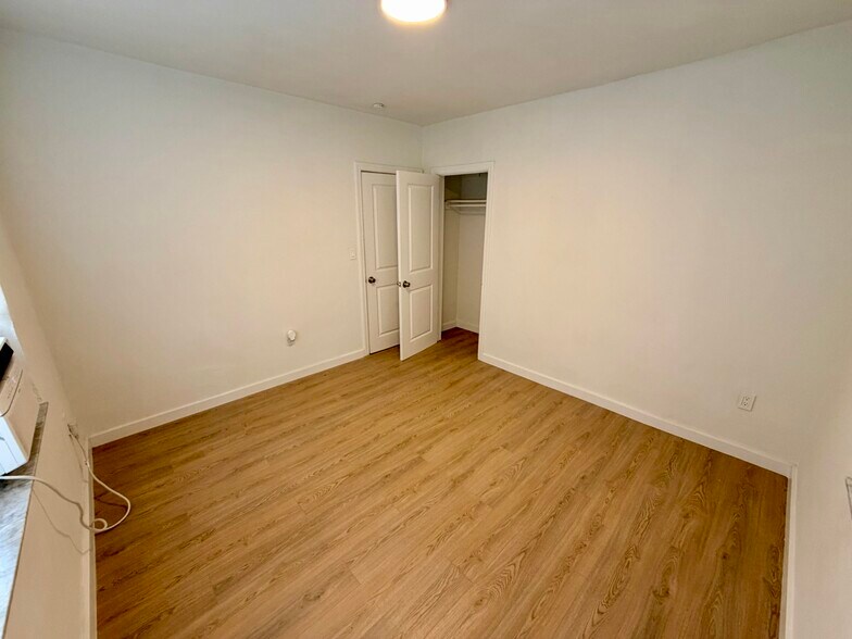 More Photos Of 255 NW 32nd St, Miami Apartments For Sale