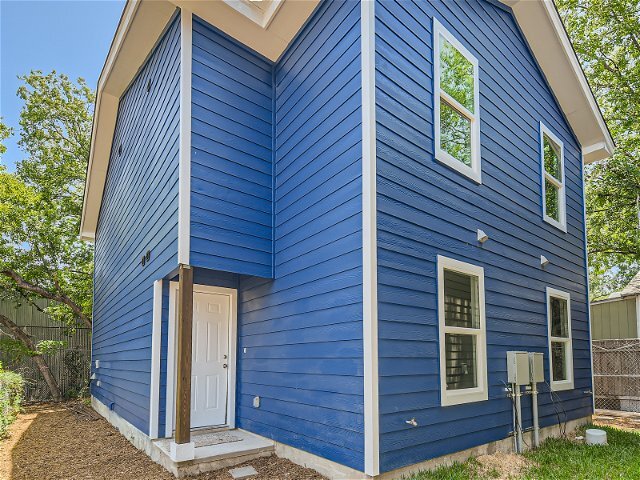 More Photos Of 1522 South Elmendorf St, San Antonio Apartments For Sale