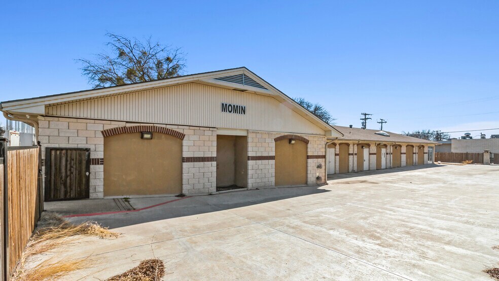 More Photos Of 1019 Perry St, Irving Land For Sale