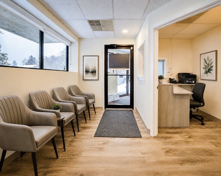More Photos Of 56 Main St, Poughkeepsie Medical For Lease