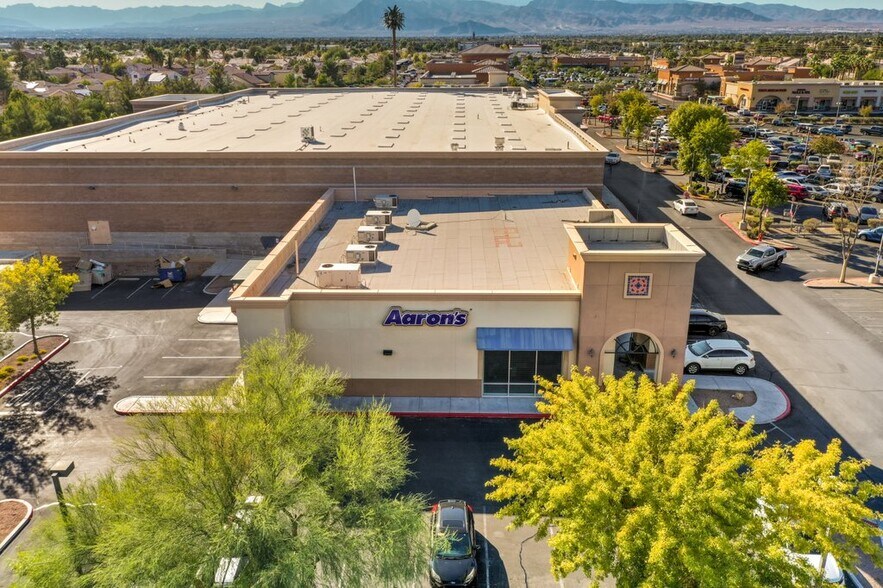 More Photos Of 2943-3073 W Craig Rd, North Las Vegas Unknown For Lease