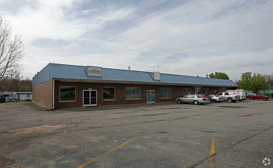 More Photos Of 210-216 Gifford Pl, Joelton General Retail For Sale