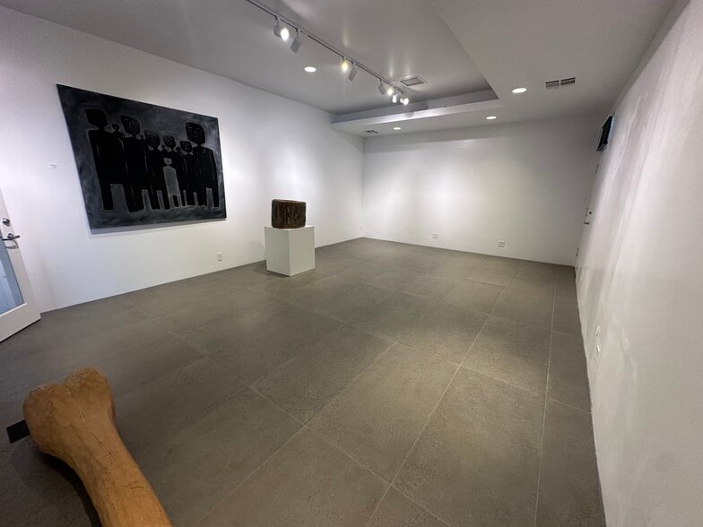 More Photos Of 2121 E Tahquitz Canyon Way, Palm Springs Loft Creative Space For Lease