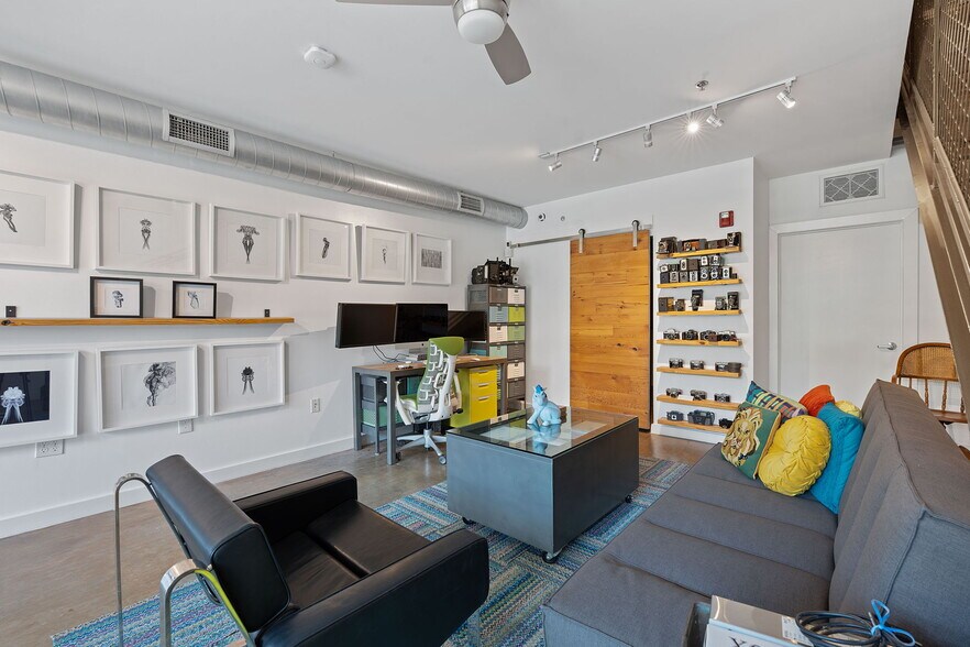 More Photos Of 1601 E Cesar Chavez St, Austin Apartments For Sale