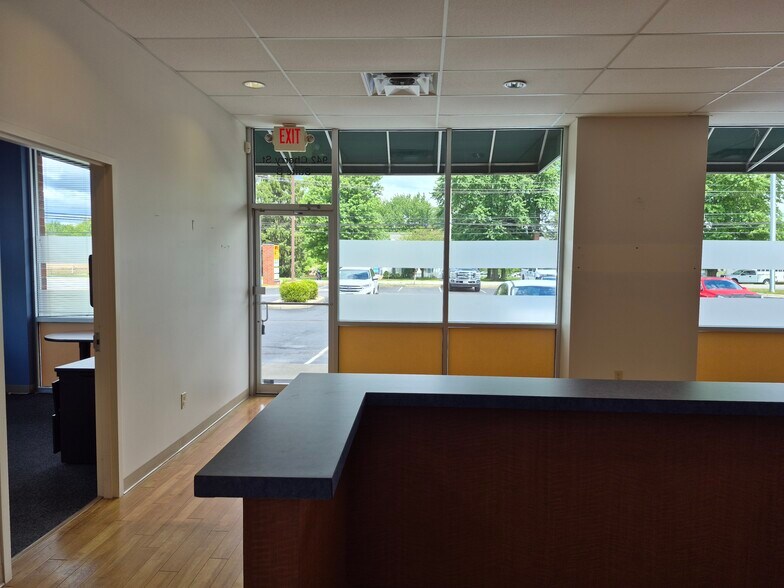 More Photos Of 942 Cherry St, Blanchester Unknown For Lease