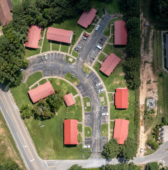 More Photos Of 1500 N Archusa Ave, Quitman Apartments For Sale