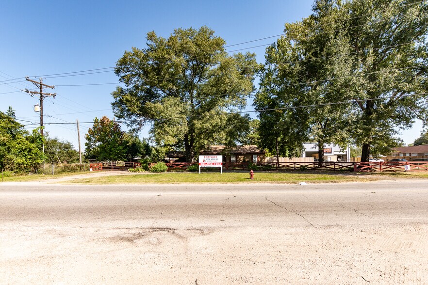 More Photos Of 22455 Ford Rd, Porter Office Residential For Sale