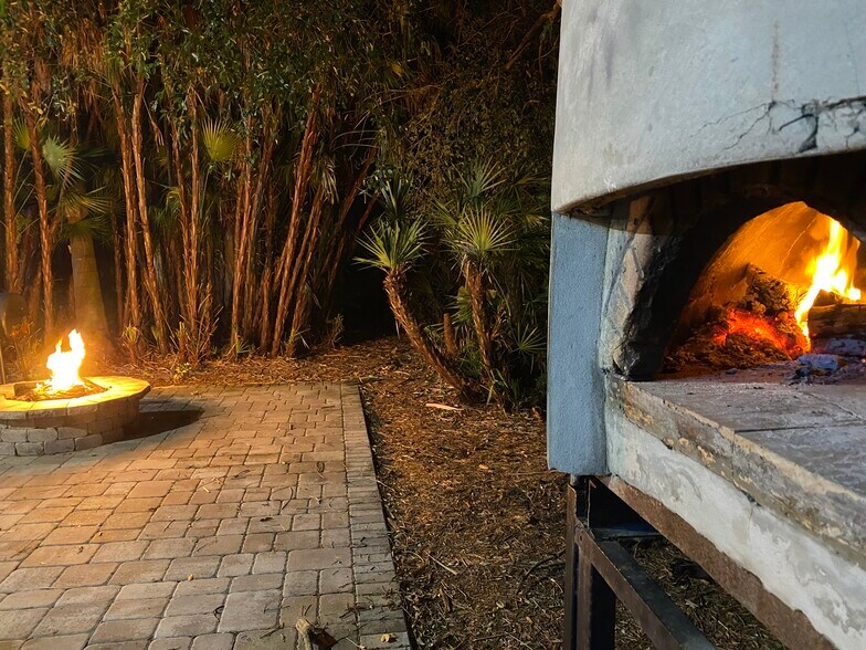 More Photos Of 12245 NE 56th Ave, Okeechobee Airplane Hangar For Sale