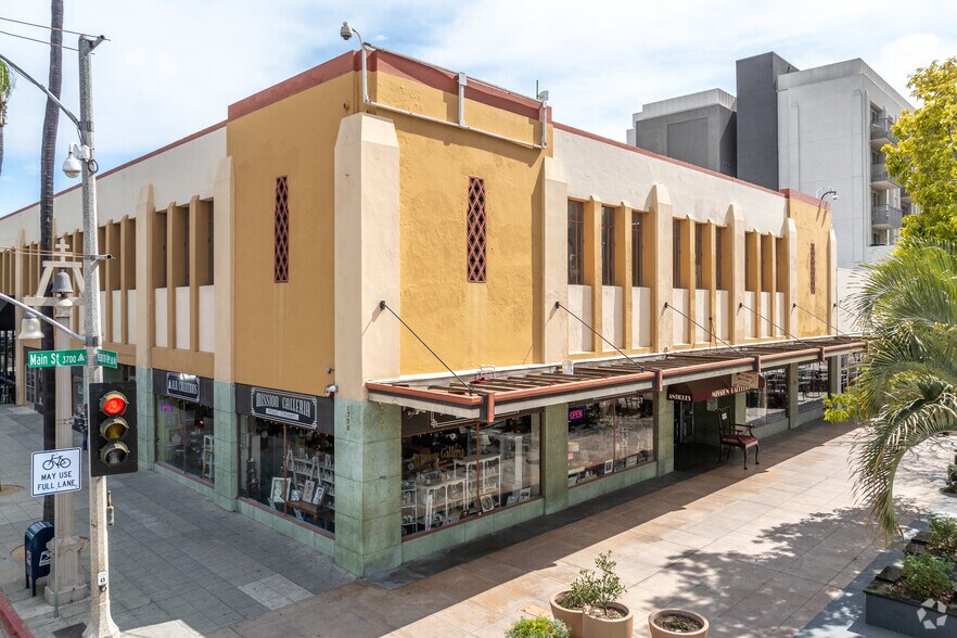 Primary Photo Of 3700 Main St, Riverside Storefront For Sale