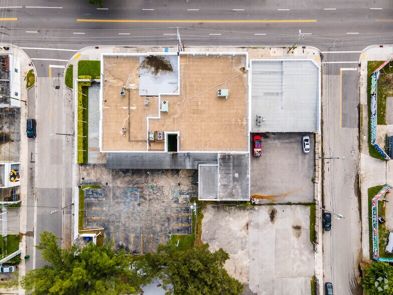 More Photos Of 2534 N Miami Ave, Miami Office For Lease