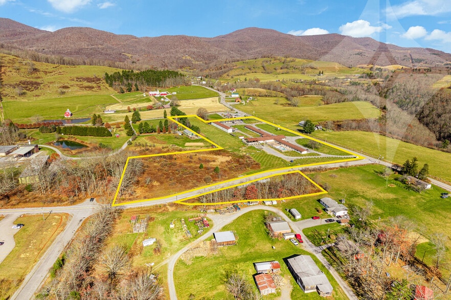 More Photos Of 21507 Seneca Trl, Marlinton Hotel For Sale