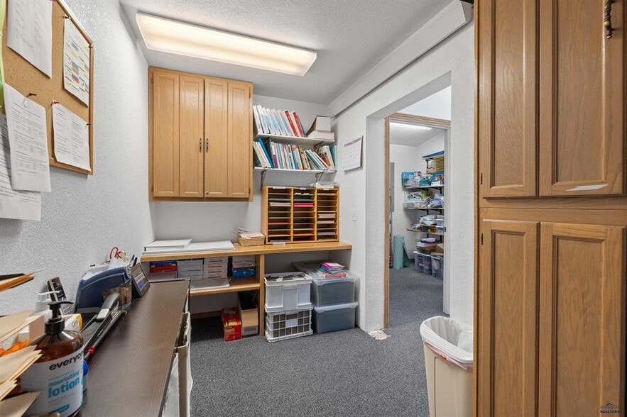 More Photos Of 4021 Range Rd, Rapid City Schools For Sale