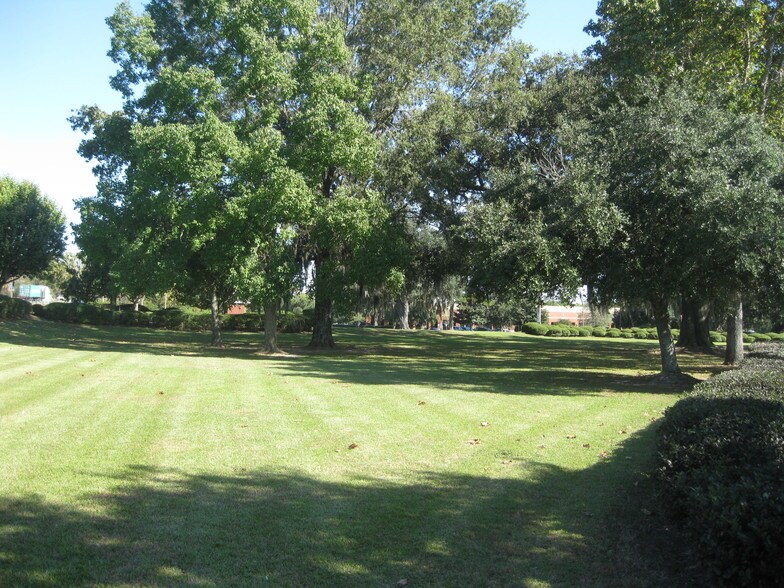 More Photos Of 8001 Chatham Center Dr, Savannah Office For Lease