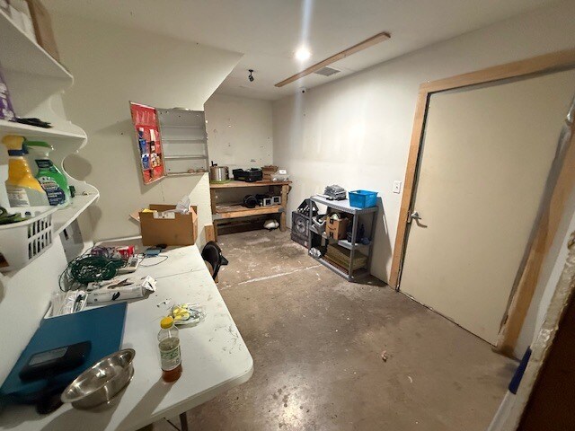 More Photos Of 4300 W Rogers Blvd, Skiatook Freestanding For Lease