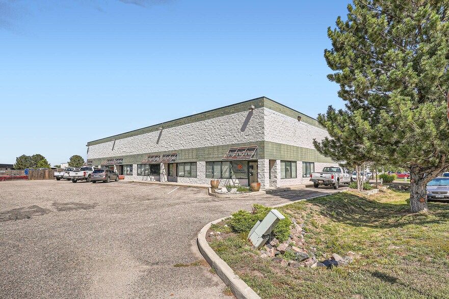 More Photos Of 6849 S Dawson Cir, Englewood Warehouse For Lease