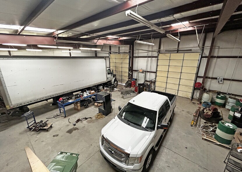 More Photos Of 3024 Broadway Blvd SE, Albuquerque Warehouse For Sale