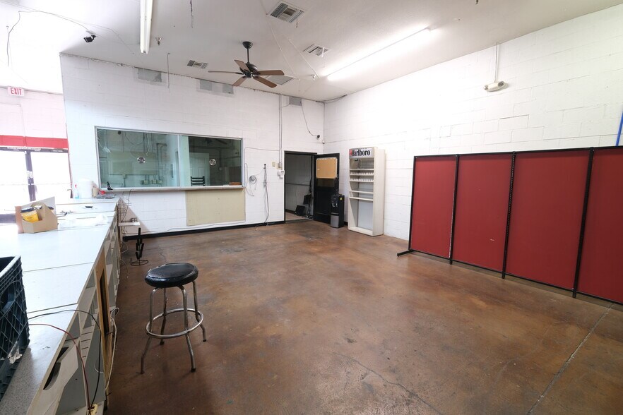 More Photos Of 731 S Arizona Ave, Chandler Restaurant For Lease