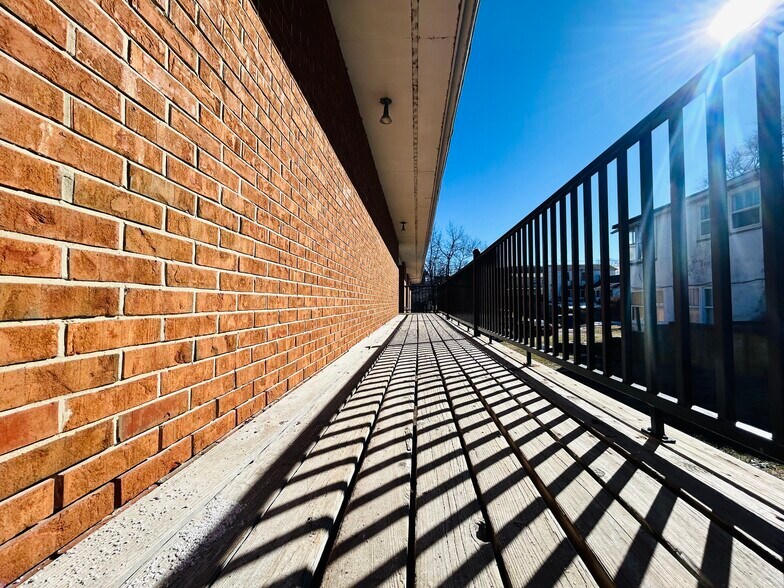 More Photos Of 207 S 5th St, Louisiana Multifamily For Sale