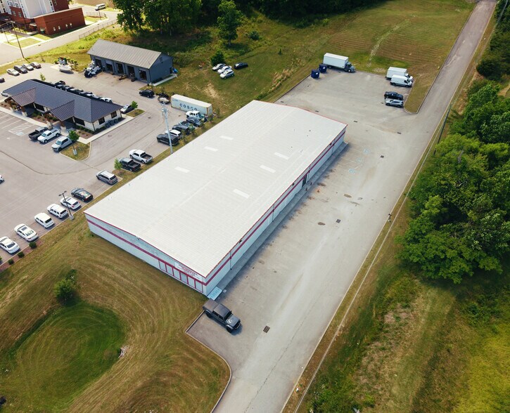 More Photos Of 1345 Callahan Dr, Knoxville Distribution For Sale
