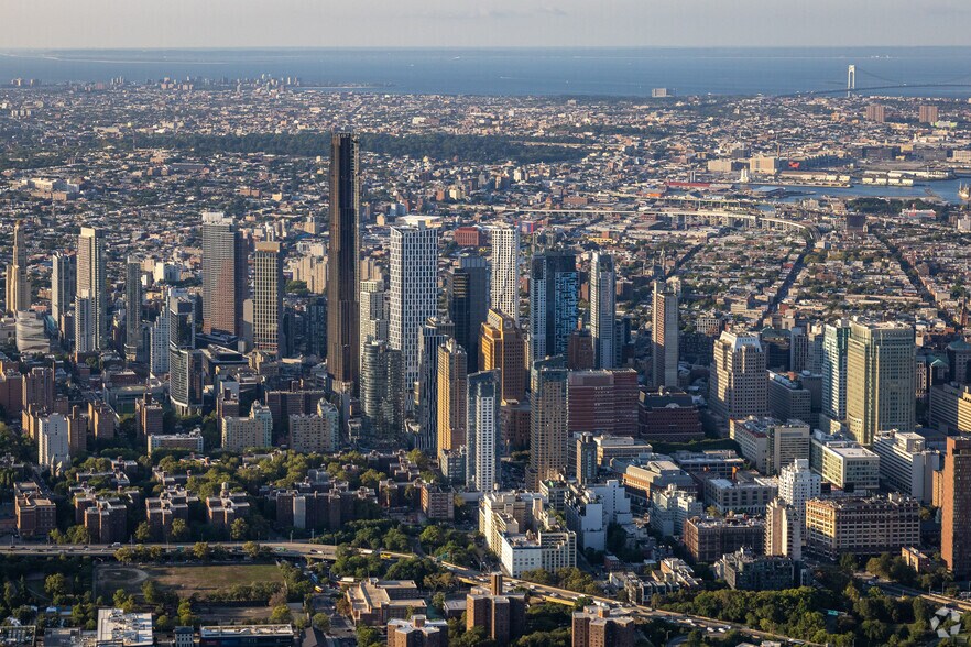 More Photos Of 309 Gold St, Brooklyn Apartments For Lease