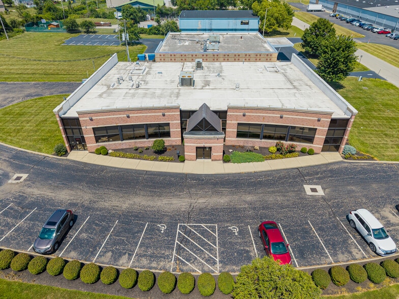 More Photos Of 275 Outerbelt St, Columbus Office For Sale