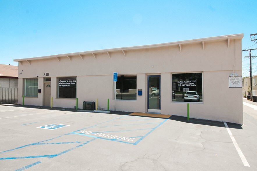 Primary Photo Of 812-816 E Chapman Ave, Fullerton Freestanding For Lease