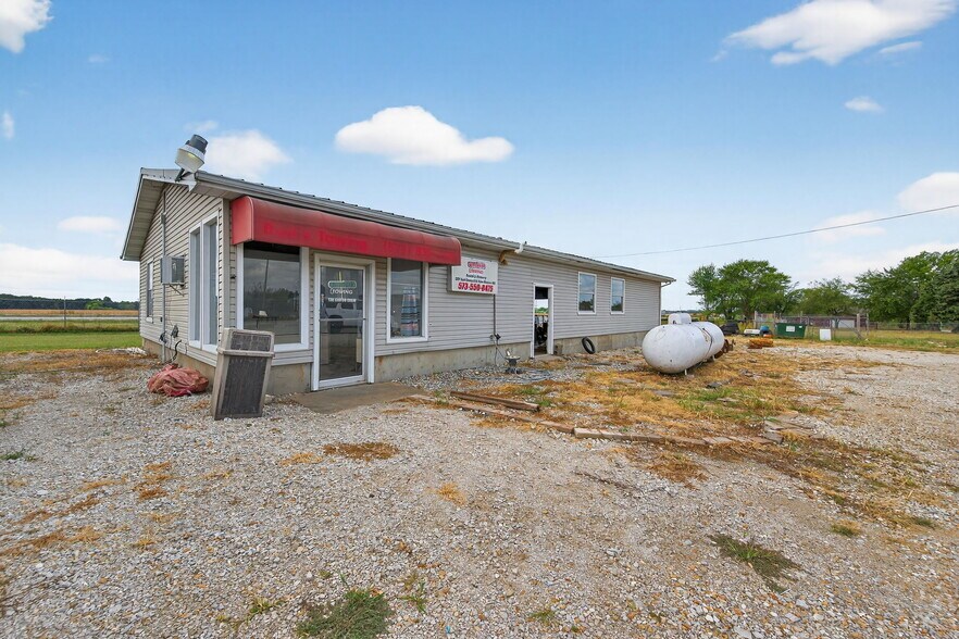 Primary Photo Of 338 Booneslick Rd, New Florence Industrial For Sale