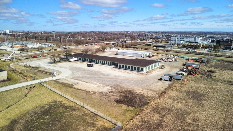Primary Photo Of 106 Mooney Dr, Bourbonnais Warehouse For Lease