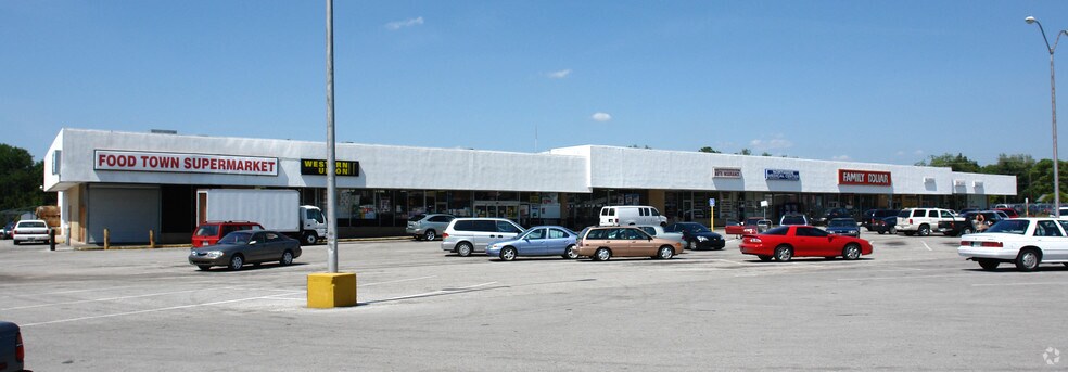 More Photos Of 2459 US Highway 98 N, Lakeland Coworking Space