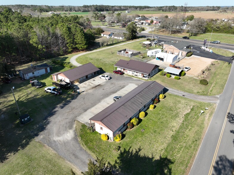 More Photos Of 112 N River Dr, Jarvisburg Hotel For Sale