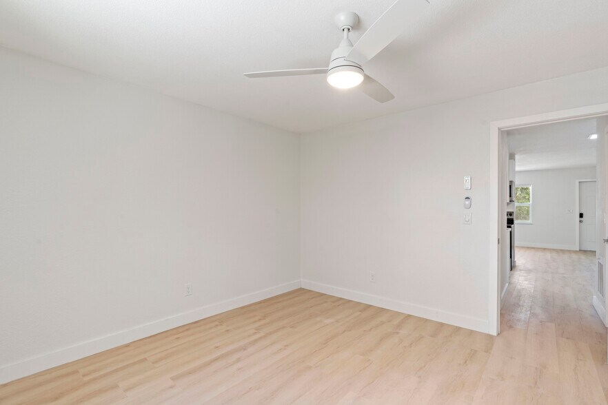More Photos Of 1150 Carlton Ct, Fort Pierce Apartments For Sale