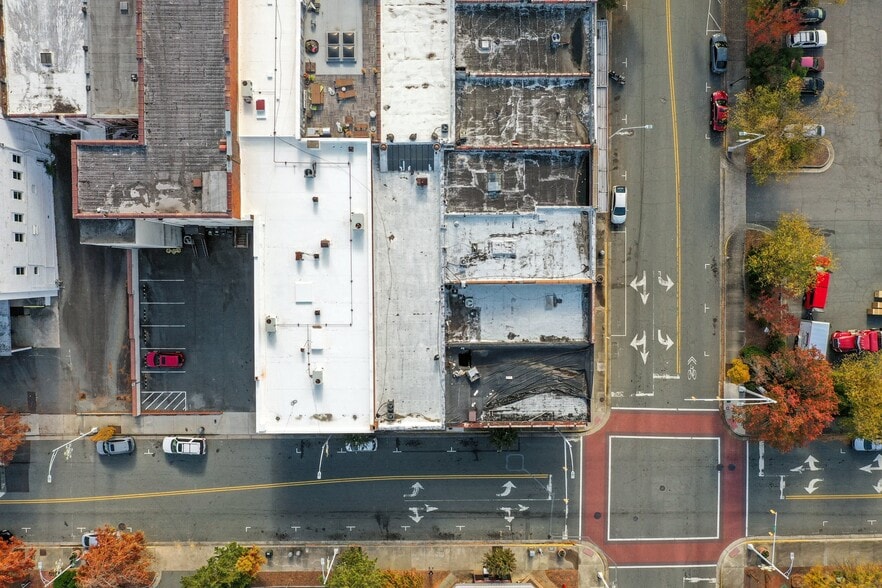 More Photos Of 346 S Worth St, Burlington Office For Lease