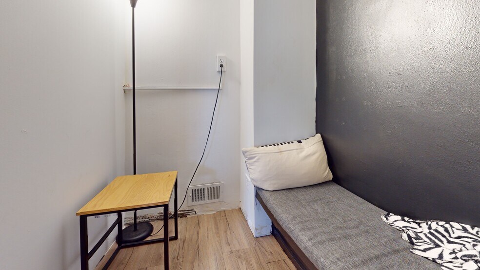 More Photos Of 3907-3907 Grand Ave, Duluth Storefront Retail Residential For Sale