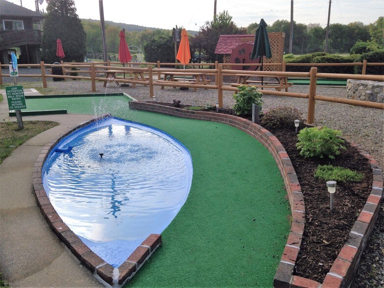 More Photos Of 15 Hospital Rd, Monson Golf Course Driving Range For Sale