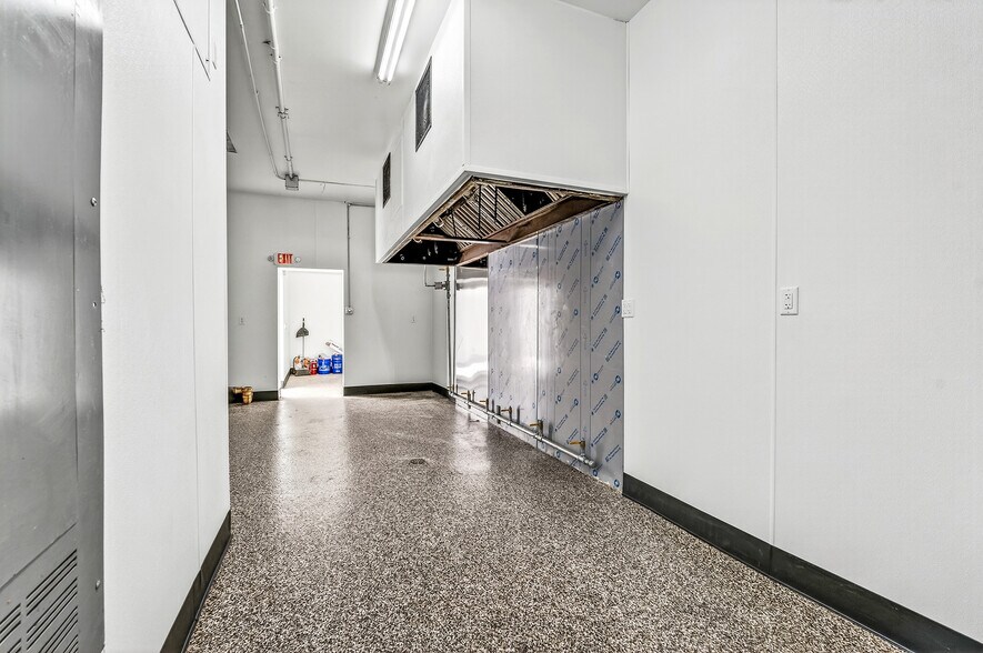 More Photos Of 1453 20th St, Vero Beach Restaurant For Lease