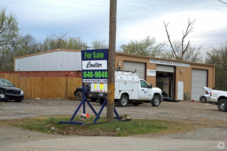 Primary Photo Of 5812 S 58th West Ave, Tulsa Auto Repair For Sale