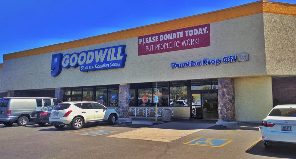More Photos Of 2051-2107 W Guadalupe Rd, Mesa Storefront For Sale