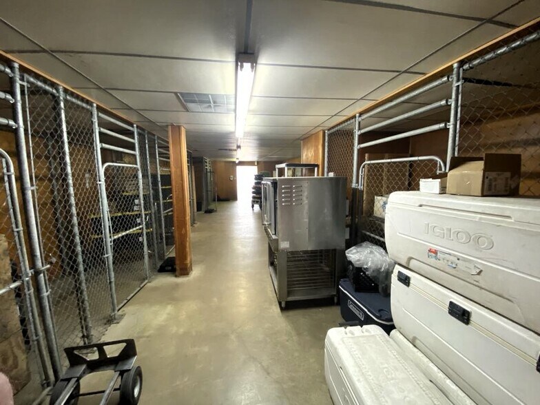 More Photos Of 2400 S Business 45, Corsicana Industrial For Sale