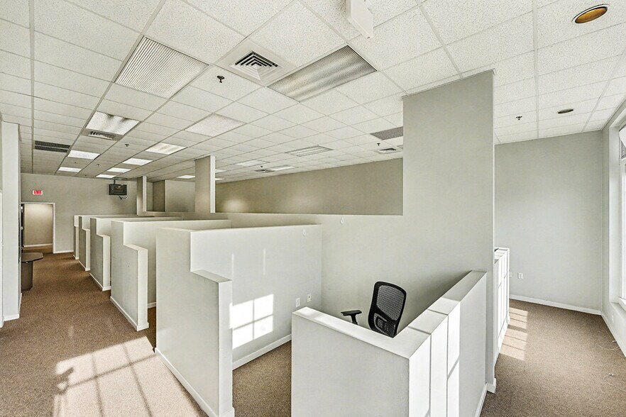 More Photos Of 415-417 Wolfe St, Fredericksburg Medical For Lease