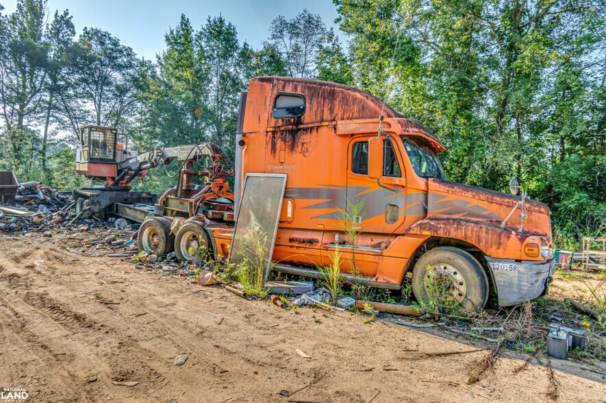 More Photos Of 3357 Ellisville Blvd, Laurel Land For Sale