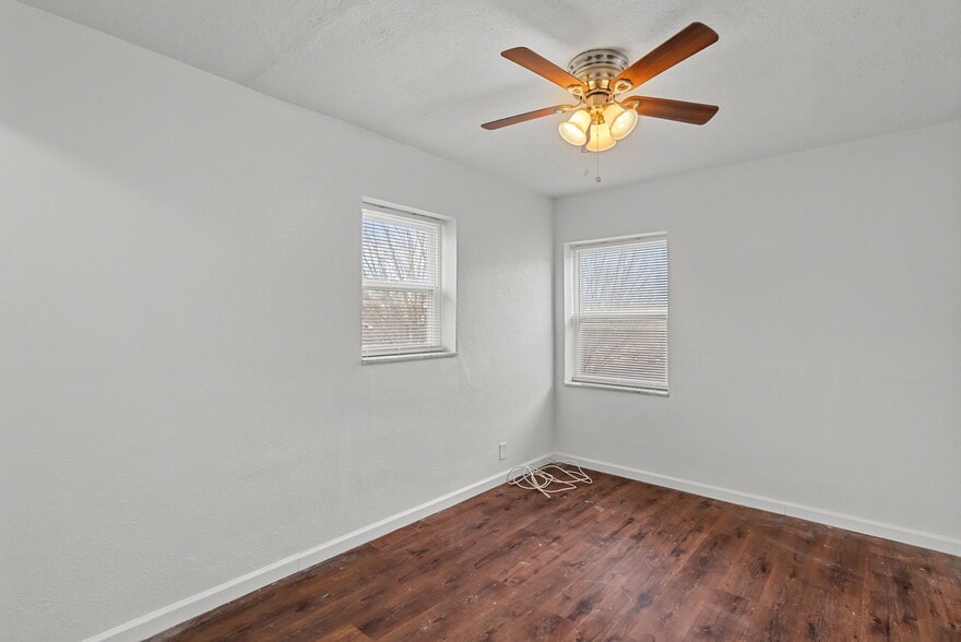 More Photos Of 3752 Chippewa St, Saint Louis Apartments For Sale