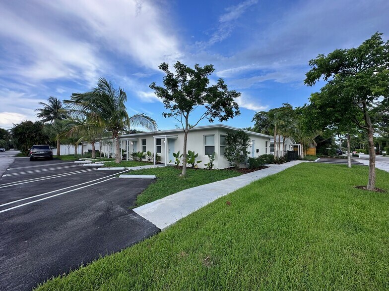 More Photos Of 351 NE 7th Ave, Delray Beach Apartments For Sale