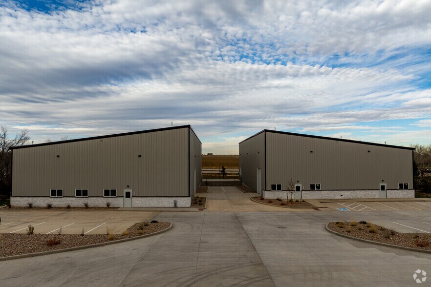 More Photos Of 1767 Vista View Dr, Longmont Warehouse For Sale