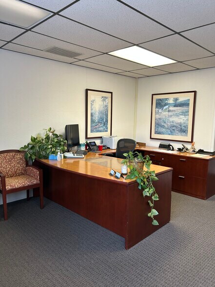 More Photos Of 561-563 Auto Center Dr, Watsonville Loft Creative Space For Lease