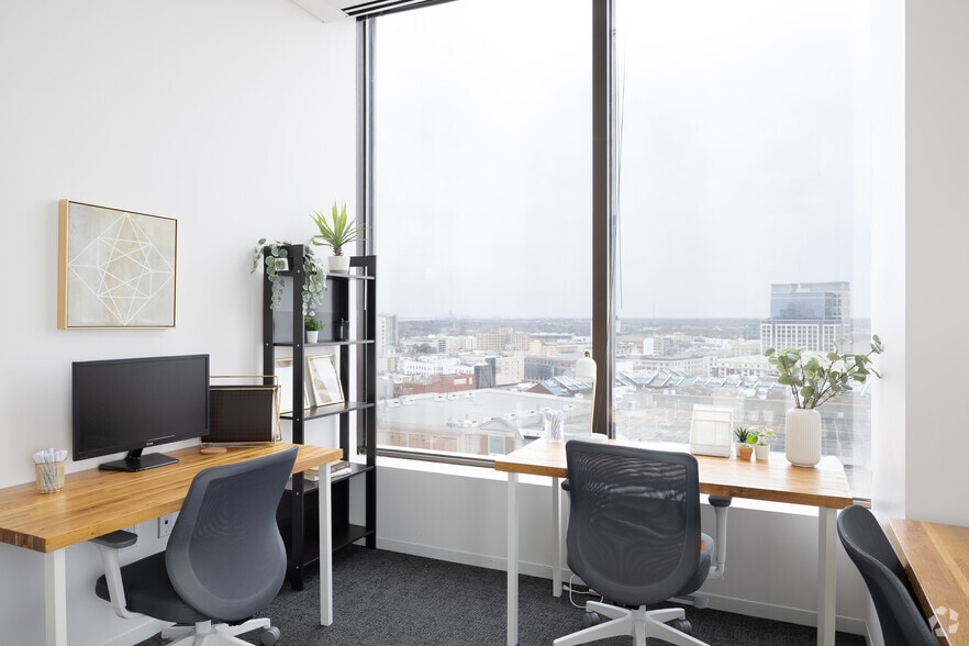 More Photos Of 500 E Main St, Norfolk Coworking Space