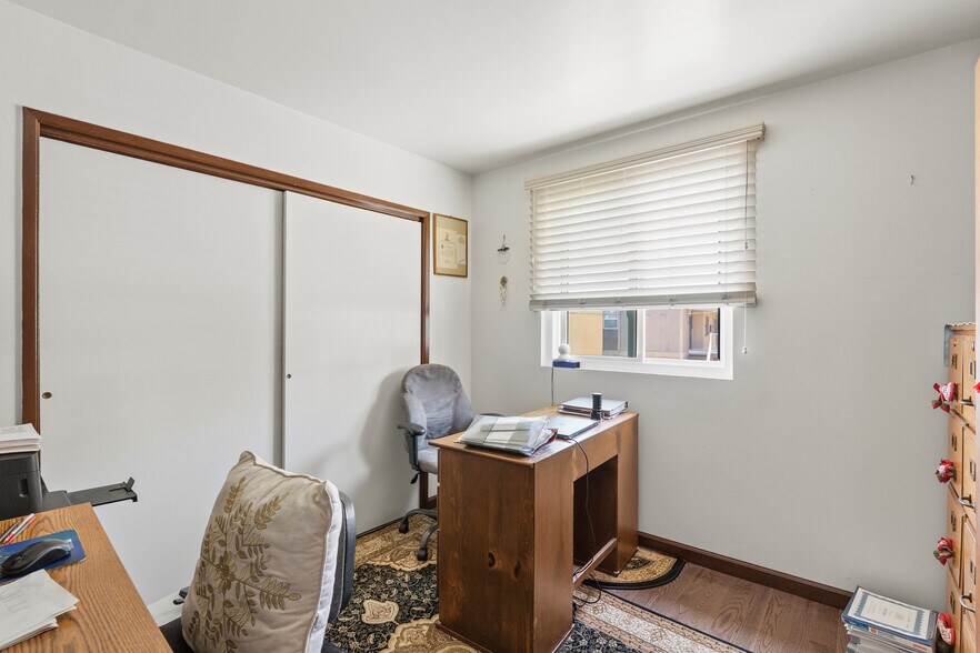 More Photos Of 1026 Figueroa Ter, Los Angeles Apartments For Sale