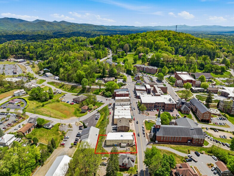 More Photos Of 70 N Main St, Mars Hill Restaurant For Sale