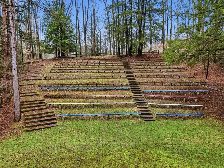 More Photos Of 89 Nolan Rd, Penfield General Retail For Sale