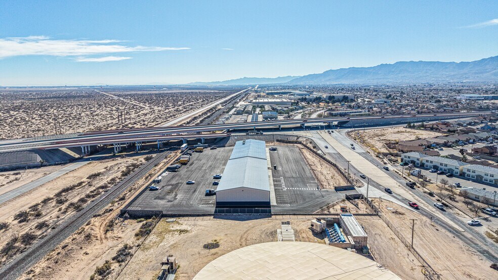 More Photos Of 10100 Railroad Dr., El Paso Warehouse For Sale